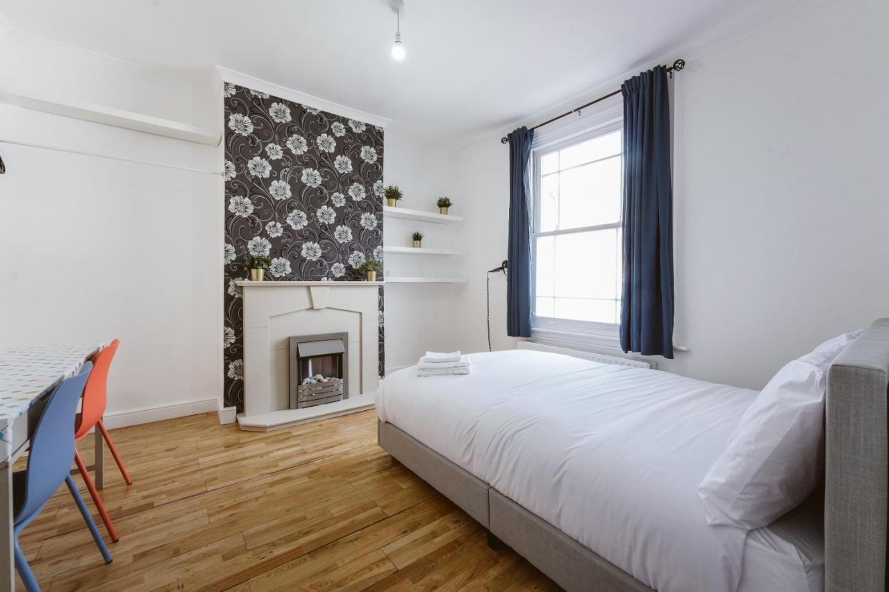 Great Rooms In Stepney Green Station - 12 London Kültér fotó